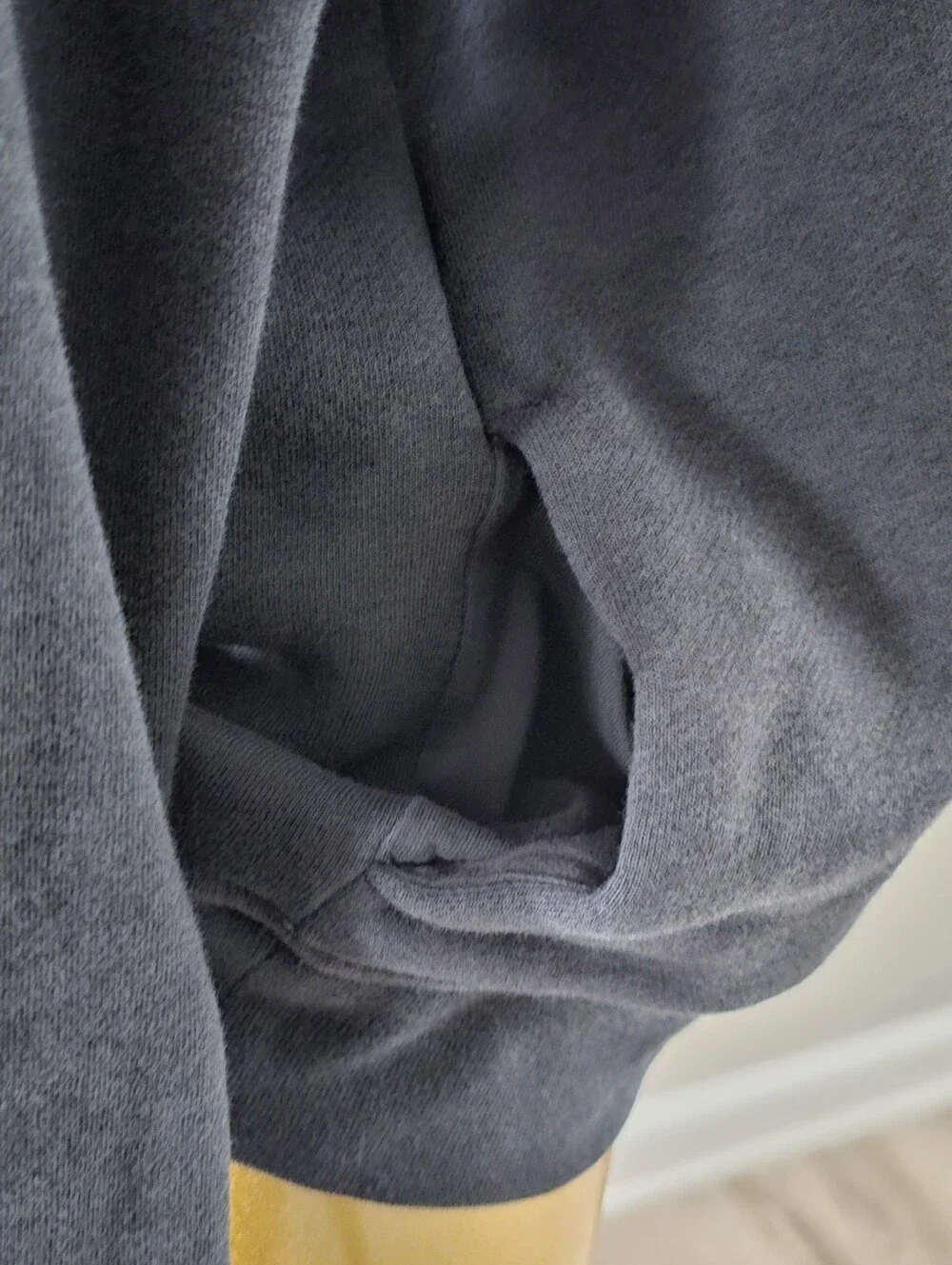 Nike Black Fleece Pullover Hoodie Sweatshirt Size S